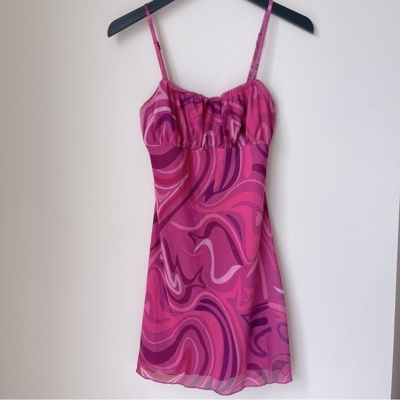 Princess Polly Rosey Pink Retro Slim Fitting Mesh Lace Mini Dress Size 6 - Picture 2 of 9